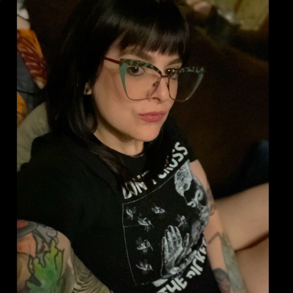 Meet your Posher, Anj